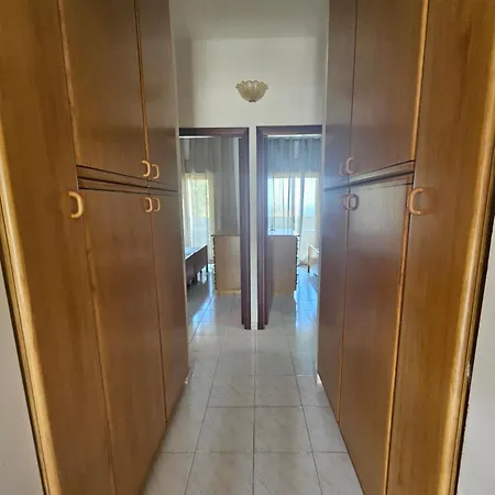 Nuova Casa Giulia Apartment *